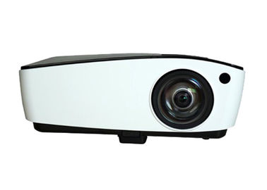 China High Definition Short Throw Hd Projector 1080p For Business 1024 X 768 Resolution factory